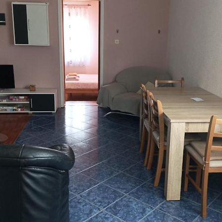 Guest House Antonela Смолянац Екстериор снимка